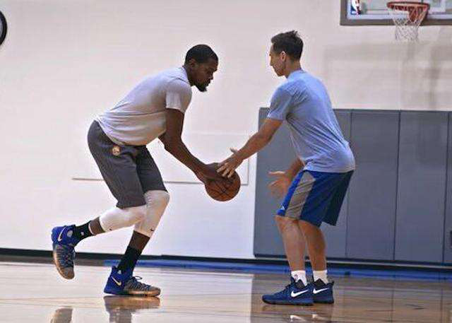 魔术凭借最 魔术凭借最