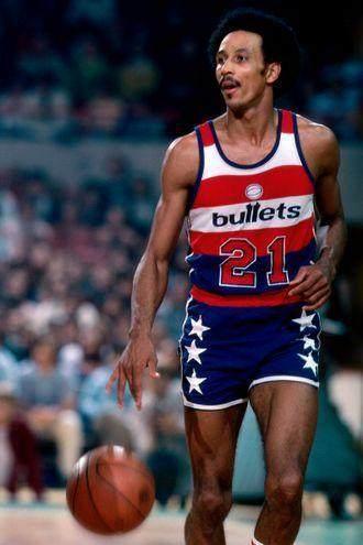 运营和商业 运营和商业