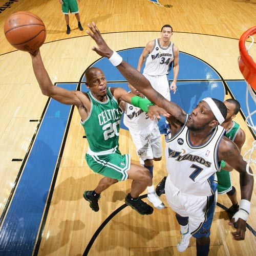 他在接受治 他在接受治