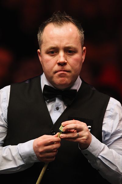 场与边路球 场与边路球